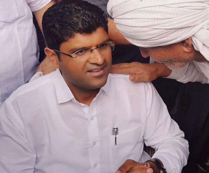 Haryana Deputy Chief Minister Dushyant Chautala to handle his post after undergoing a rigorous experience!