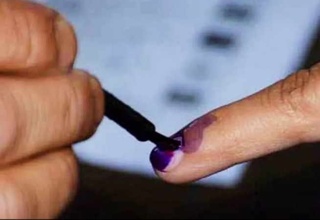 1 नवंबर को गुजरात चुनाव का ऐलान संभव, दो चरणों में हो सकती है वोटिंग