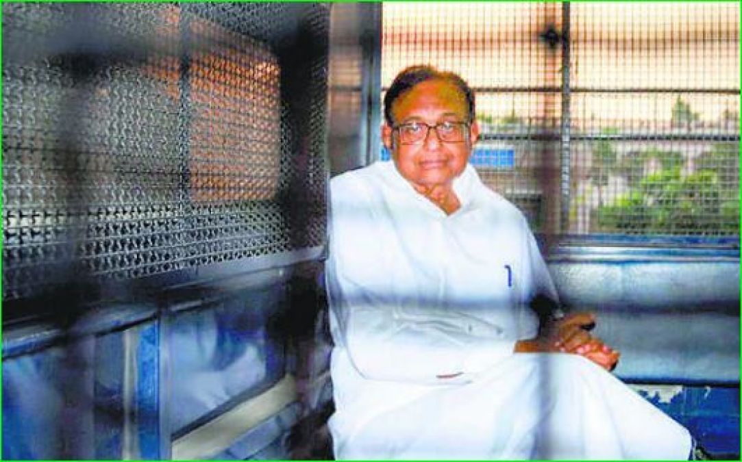INX case: Chidambaram asked for bail after saying that he is in poor health, hearing tomorrow