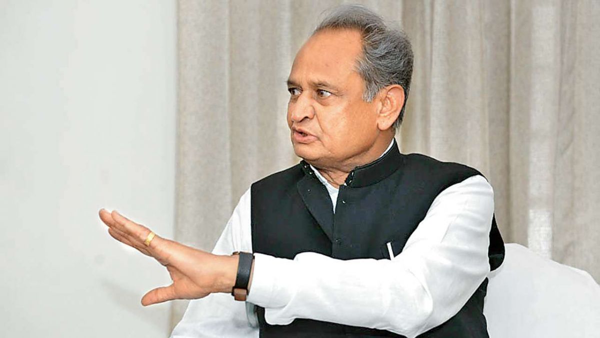 Rajasthan HC summons Chief Minister Ashok Gehlot over election row