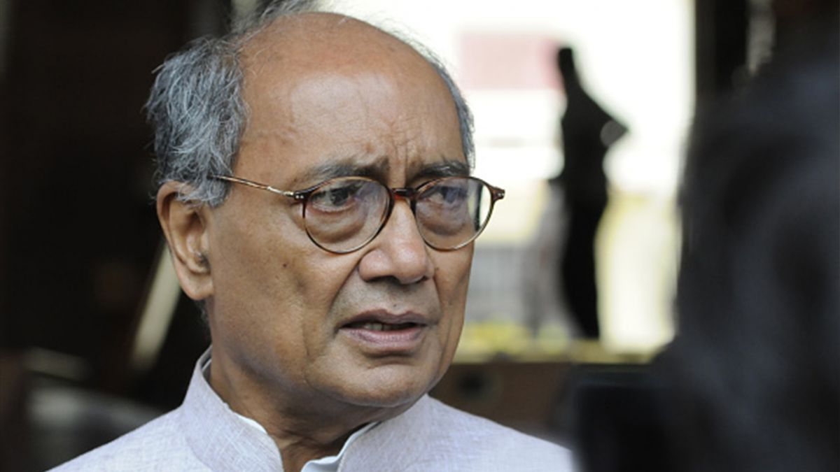 Digvijay Singh targets PM Modi for the declining economy; said this for him!