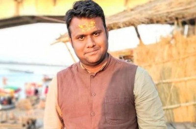 कोरोना से संवाददाता की मौत, प्रियंका ने की पत्रकारों को बीमा कवर देने की मांग