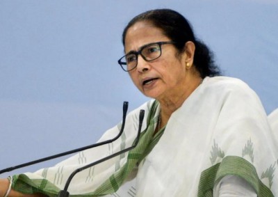 Mamata Banerjee slams Center as 75% of students failed to appear for JEE exam