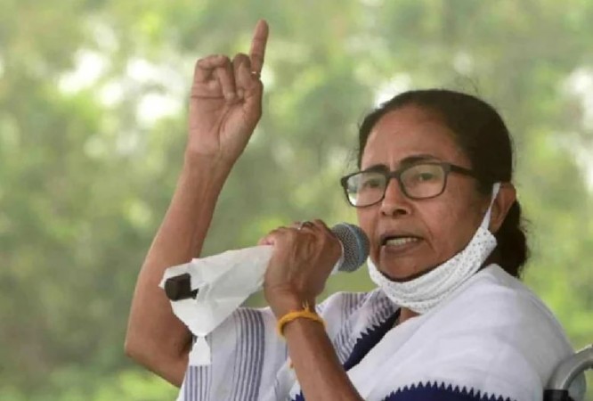 खुल गया ममता बनर्जी के विधानसभा पहुँचने का रास्ता, बंगाल की 3 सीटों पर होंगे उपचुनाव