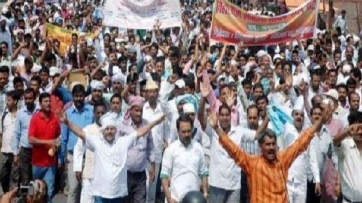 बिहार: नियोजित शिक्षकों के समर्थन में उतरी राजद, भाजपा बोली- SC दे चुका है फैसला