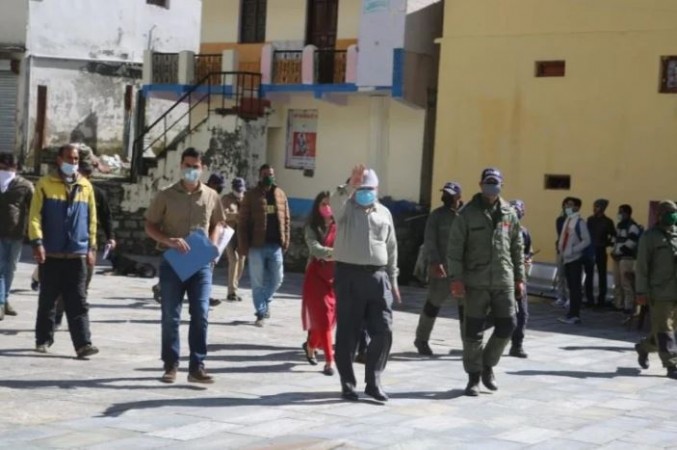 Chief Secretary takes stock of reconstruction work at Kedarnath