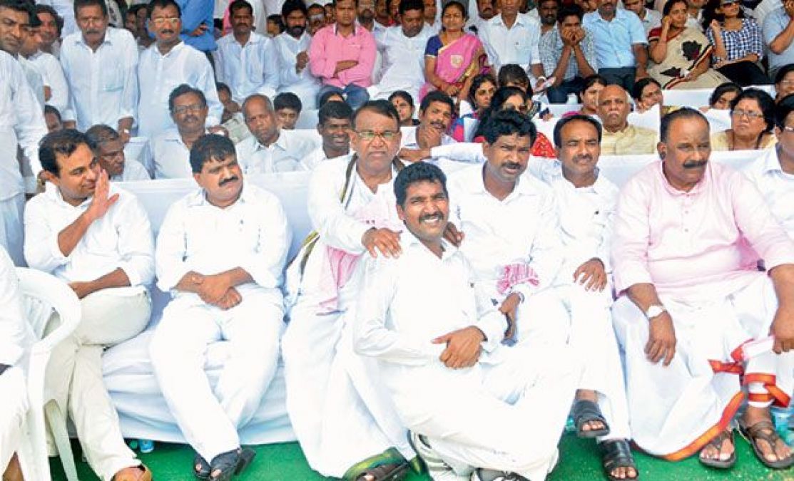 Telangana: CM Chandrashekhar Rao to expand the cabinet today
