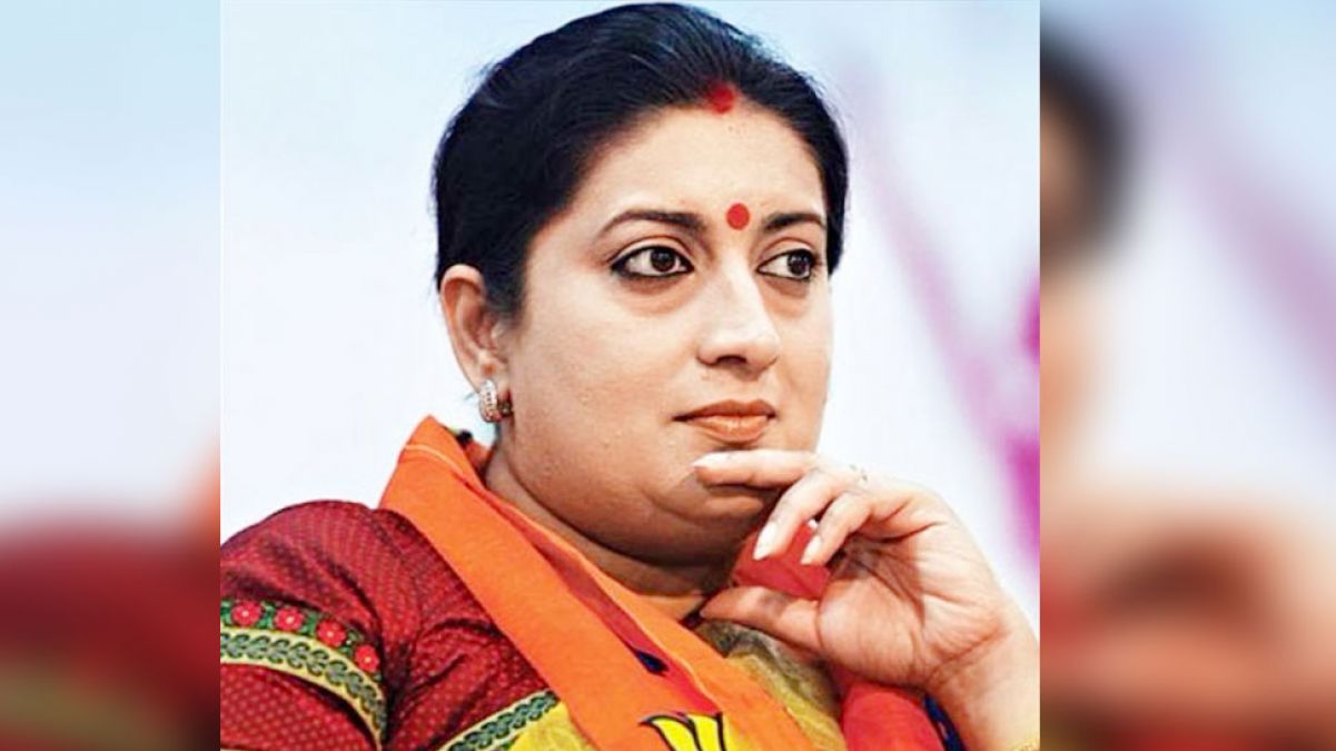 Smriti Irani to reach Amethi on two-day tour on September 11, may give big gift