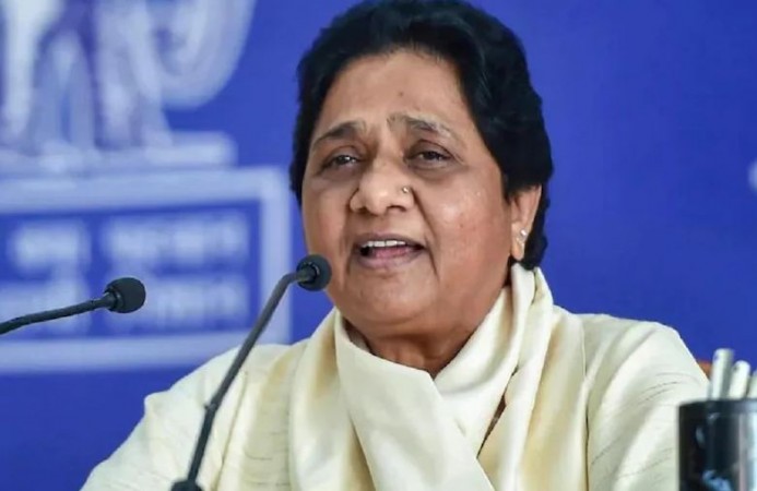 Mayawati cuts Mukhtar Ansari's card, said she will not give ticket to any mafia