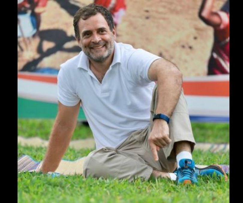 'विभाजनकारी राजनीति खत्म होनी चाहिए', भाई राहुल की तस्वीरें शेयर कर बोलीं प्रियंका गांधी