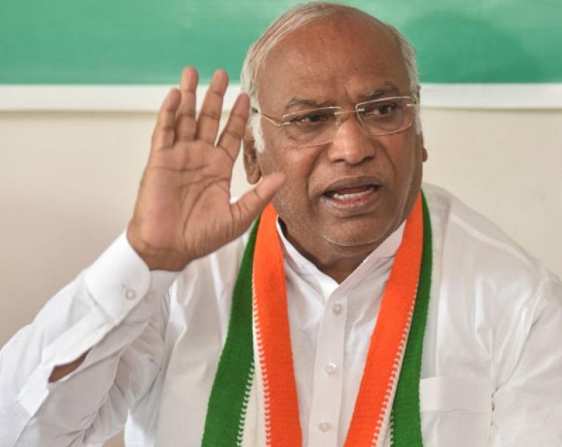 'Country with jawans, but government have to respond' Kharge speaks on Indo-China dispute