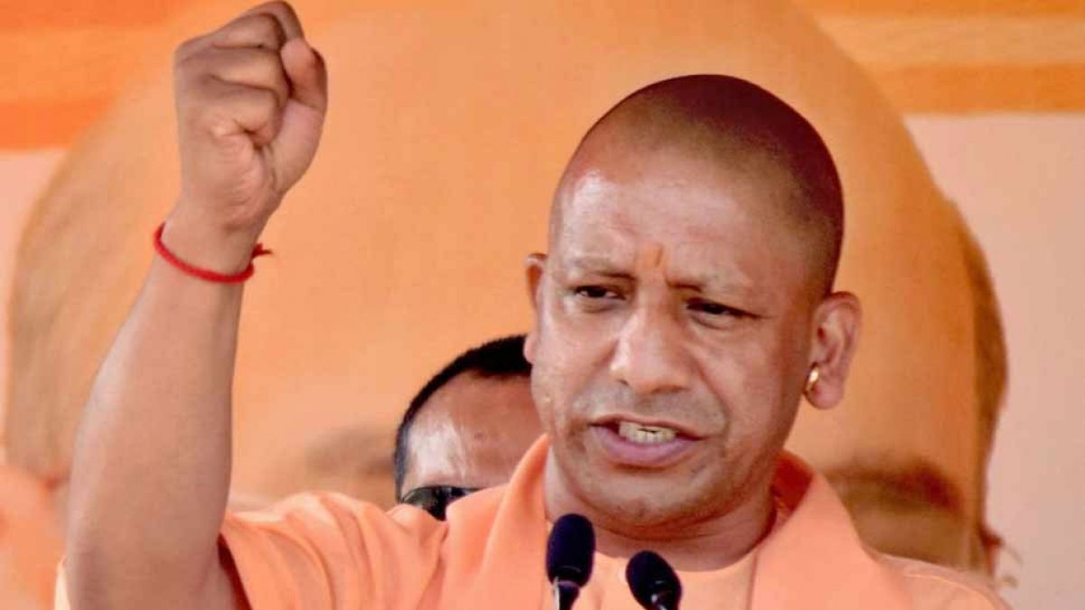 CM Yogi to give a big gift to Kanpuris, will inaugurate many projects