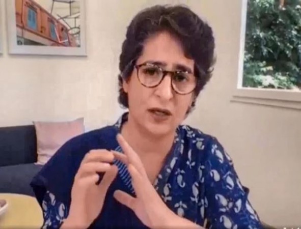 Priyanka Gandhi lashes out at Yogi Government over Samvida jobs
