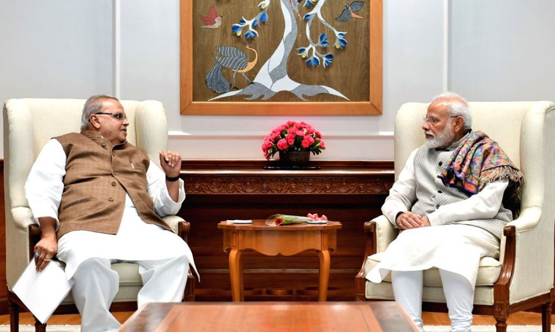 Jammu and Kashmir Governor meets PM Modi, discusses the situation in the state