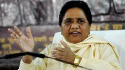 Mayawati attacks Congress on Twitter, calls it  'Dogali'