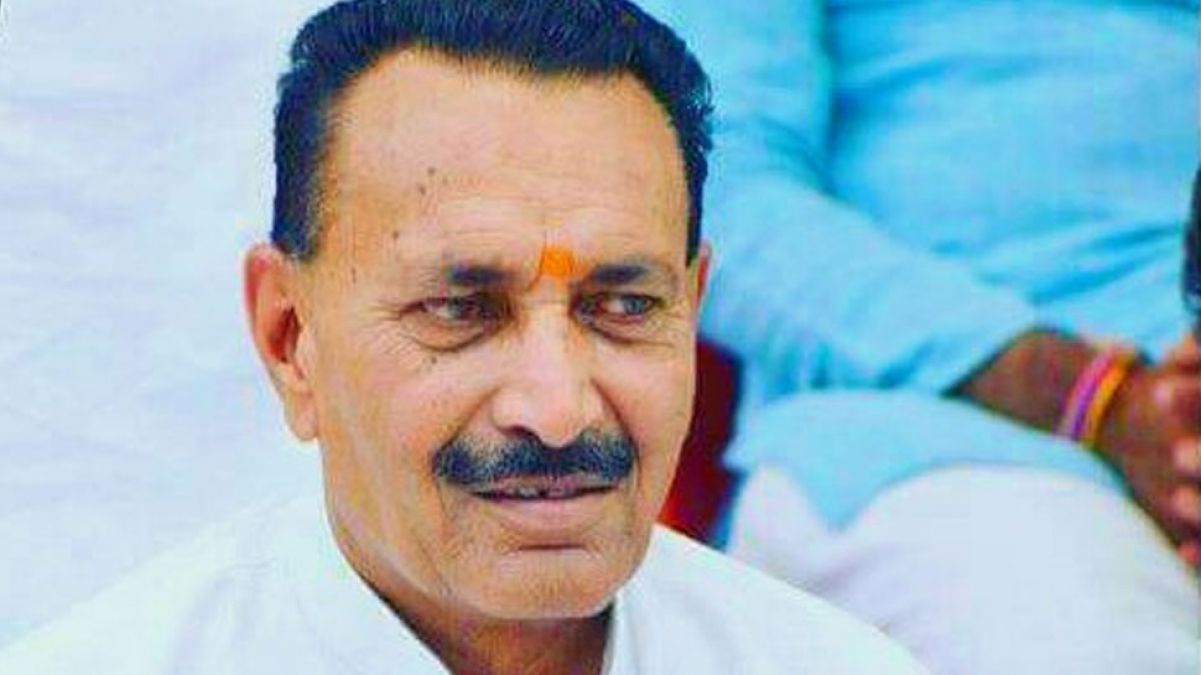 Angry at the flood victims, Kamal Nath's minister said- 'I have come to give compensation, not milk'