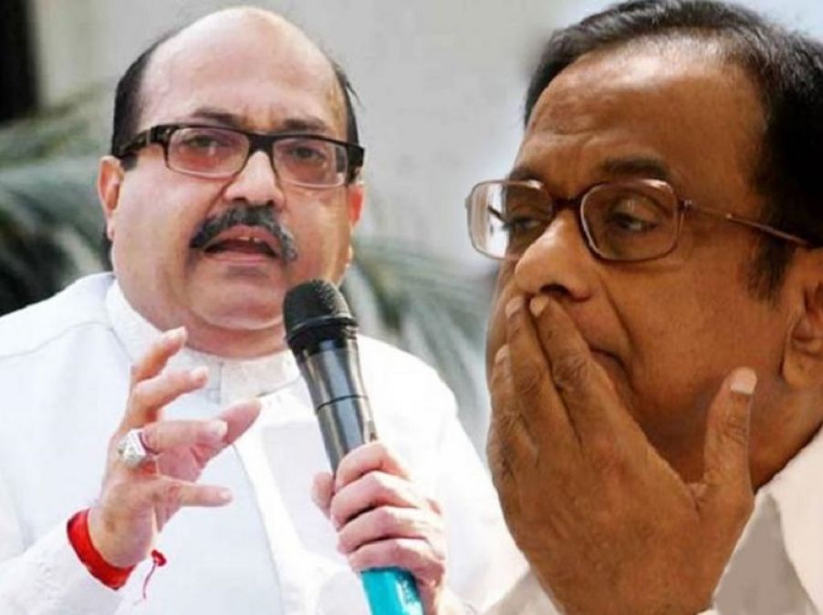 Amar Singh takes a dig at Chidambaram, says 'how does it feel in Jail'