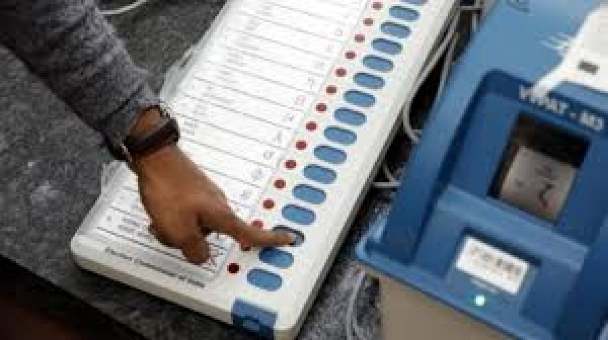 विधानसभा उपचुनाव: उत्तर प्रदेश, त्रिपुरा और छत्तीसगढ़ में मतदान शुरू