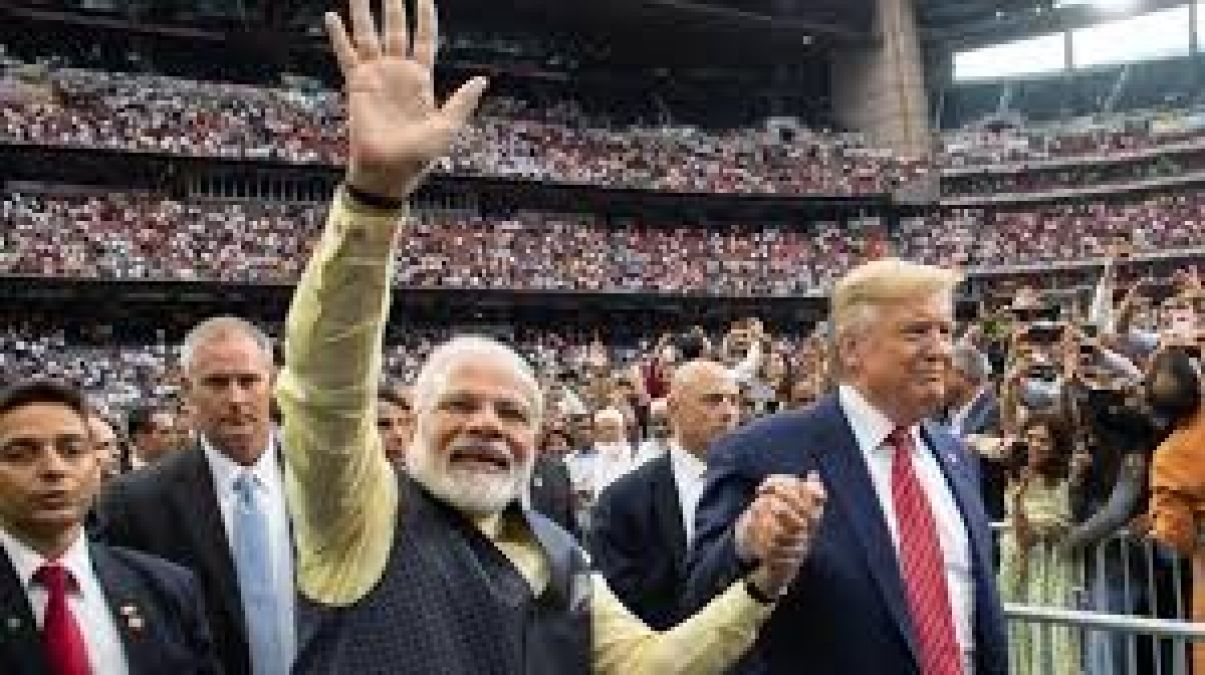 Howdy Modi: Congress slams PM Modi's for his slogan 'Abki Baar, Trump Sarkar' in the US