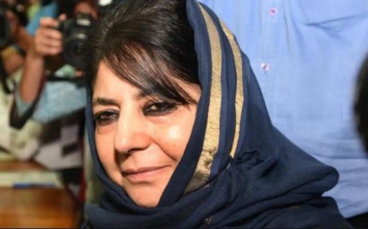 Iltija will be able to meet her mother Mehbooba Mufti, Supreme Court permits