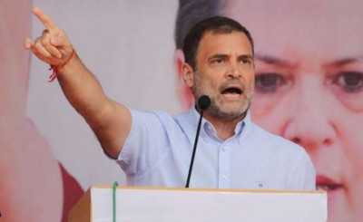 Rahul Gandhi Slams PM Modi says ''He is building bridges between people''