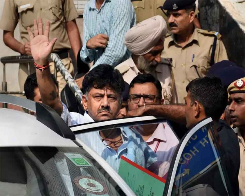 Money Laundering Case: DK Shivkumar knocked on Delhi HC's door for bail