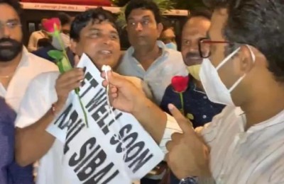 Will Kapil Sibal also resign? Protest started