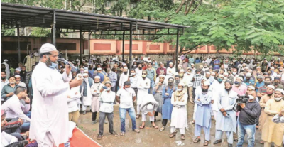 Muslims started protesting after the arrest of Maulana Kaleem Siddiqui by UP Police
