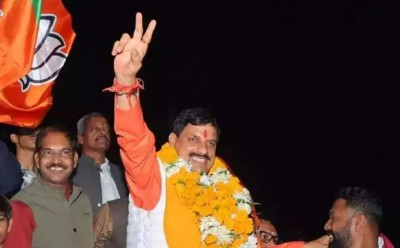 'MP में यादव मुख्यमंत्री देकर भाजपा ने UP-बिहार में खेल बिगाड़ दिया...', मोहन यादव पर बोले धीरेंद्र कुमार