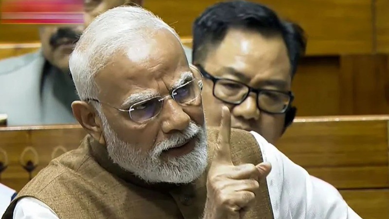 लोकसभा में कांग्रेस की युवा सांसद पर गुस्साए प्रधानमंत्री मोदी