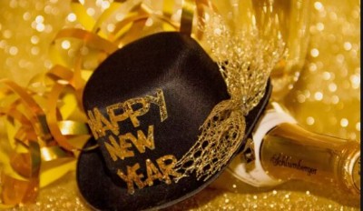 कोरोना के कहर के बीच नए साल पर अपनों को भेजे यह संदेश और दें बधाई