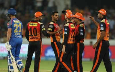 IPL 2019 : अल्जारी जोसेफ के आगे हैदराबाद के टेके घुटने, हुई ऐसी हार