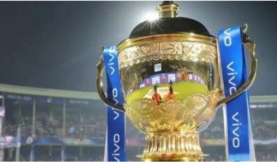 Corona's shadow hovered over IPL again, a whole team quarantined .., physio and a player infected
