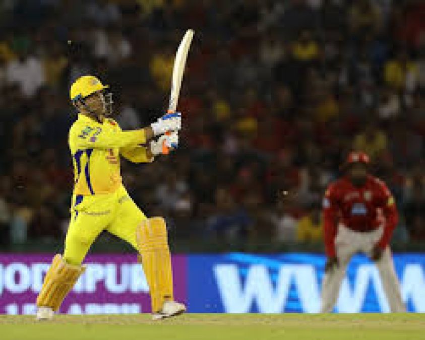 Michael Hussey about Mahi says, 'never met anyone like Dhoni'