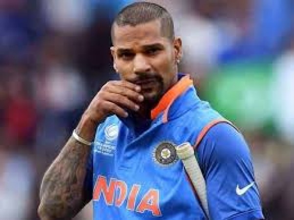 Shikhar Dhawan seen doing workouts with his wife