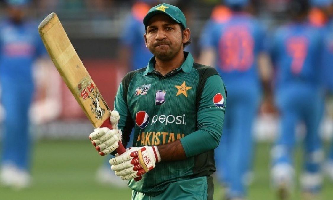 Pak Coach Tells PCB To Remove Sarfaraz Ahmed as captain