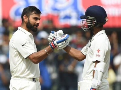 भारत बनाम इंग्लैंड : विकेट के लिए तरसते अंग्रेज, विराट-रहाणे ने जड़े अर्द्धशतक