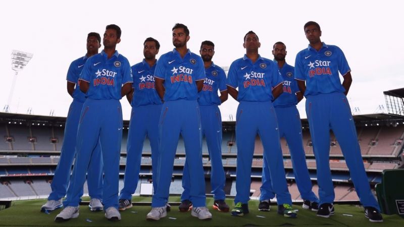 घटिया क्वालिटी की जर्सी पहन रही टीम इंडिया