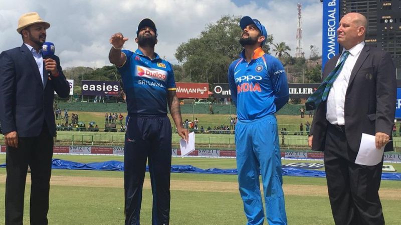IND VS SL LIVE : तीसरे वनडे मैच में श्रीलंका ने जीता टॉस, भारत को मिली पहले गेंदबाजी