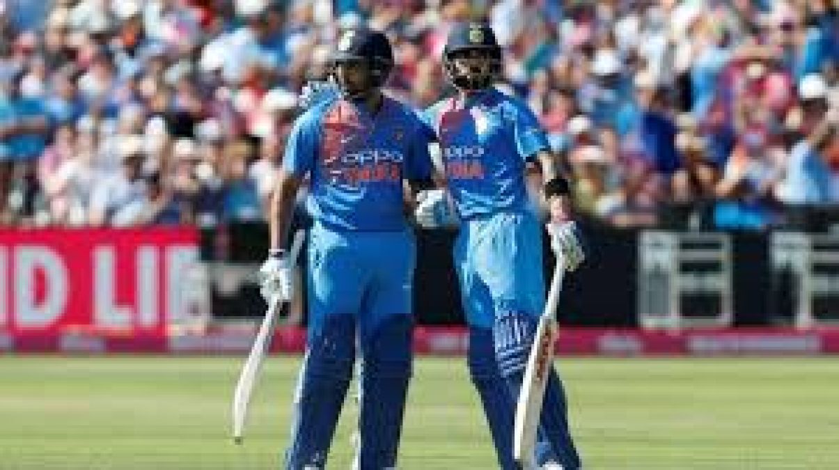 Who is the best between Virat Kohli and Rohit Sharma, a unique battle going on in T20I