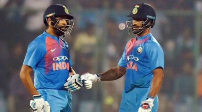 मोहाली वनडे: धवन का अर्द्धशतक, भारत 100 रन के करीब