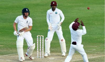 WI vs ENG TEST : मैच के पहले ही दिन लड़खड़ाई इंग्लैंड की बल्लेबाजी