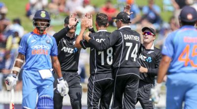 IND vs NZ ODI : पांचवे और अंतिम वनडे में भी लड़खड़ाई भारतीय बल्लेबाजी, जाने लाइव स्कोर