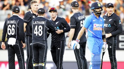 Ind Vs NZ: न्यूज़ीलैंड की विजयी हैट्रिक, भारत को लगातार तीसरी सीरीज में दी मात