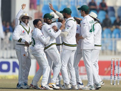 PAKvBAN: पाक ने बांग्लादेश को दी करारी मात,  पहला टेस्ट मैच 44 रनों से जीता