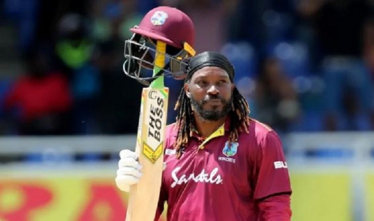 Chris Gayle makes another world record by scoring 50 in Pakistan Super League