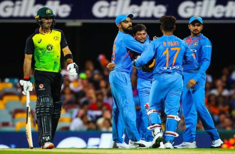 IND VS AUS : ऑस्ट्रेलिया ने जीता टॉस, पहले बल्लेबाजी करेगी भारतीय टीम