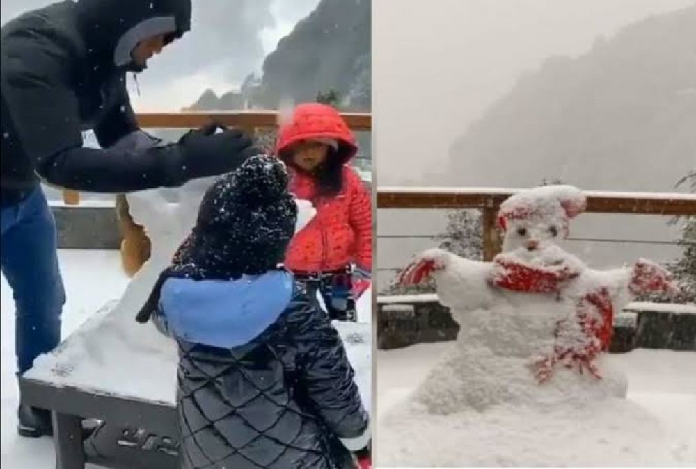 MS Dhoni seen enjoying snowfall with Jiva in Mussoorie, watch video
