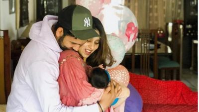 रोहित ने शेयर की अपनी सबसे खूबसूरत तस्वीर, बेटी और पत्नी के साथ आ रहे है नजर