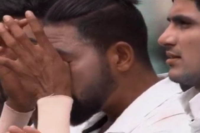 Ind Vs Aus: This player of Team India gets emotional while singing national anthem